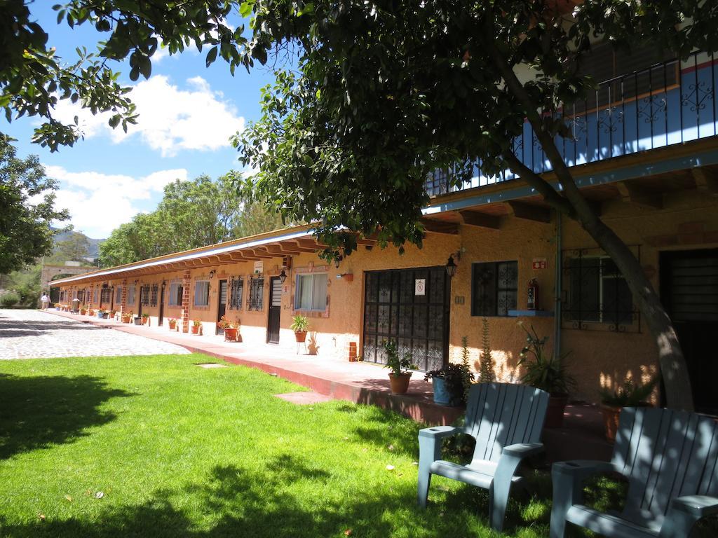 Hotel Concierge Plaza La Esperanza Tequisquiapan Buitenkant foto