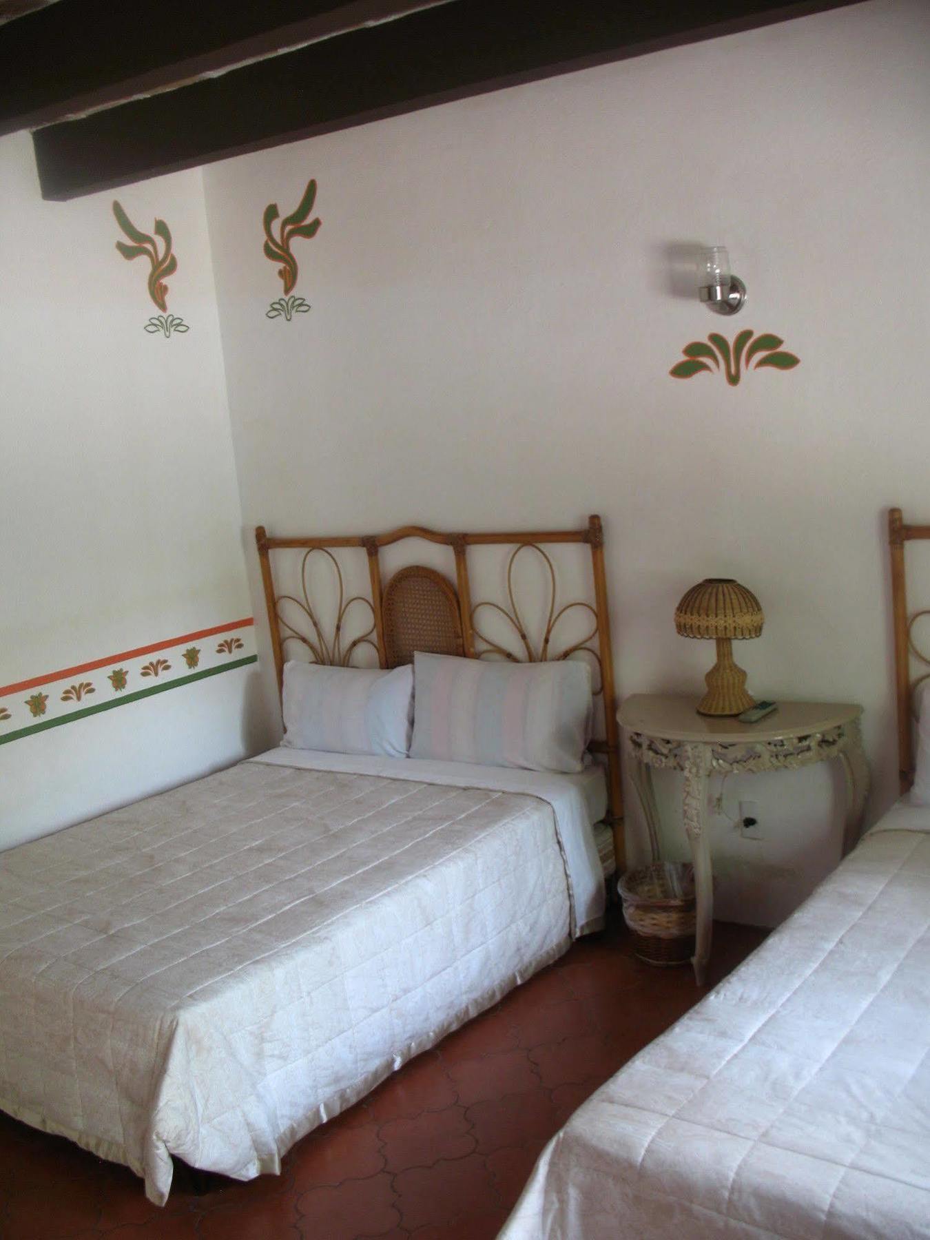 Hotel Concierge Plaza La Esperanza Tequisquiapan Buitenkant foto