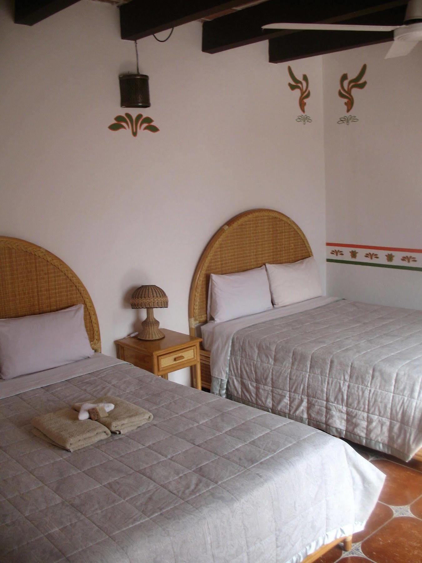 Hotel Concierge Plaza La Esperanza Tequisquiapan Buitenkant foto