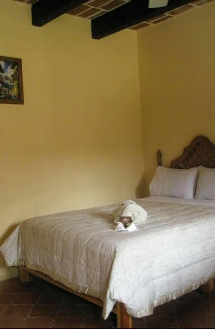 Hotel Concierge Plaza La Esperanza Tequisquiapan Buitenkant foto